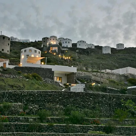 Horizon Mills 5* Imerovigli (Santorini)