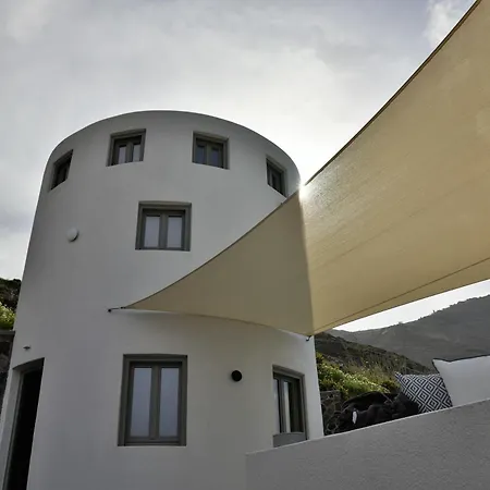 Horizon Mills Imerovigli (Santorini)