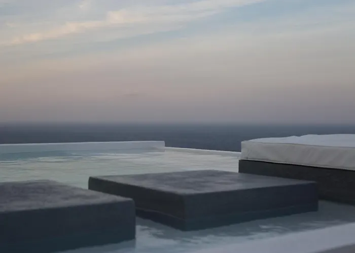 Horizon Mills Imerovigli (Santorini)